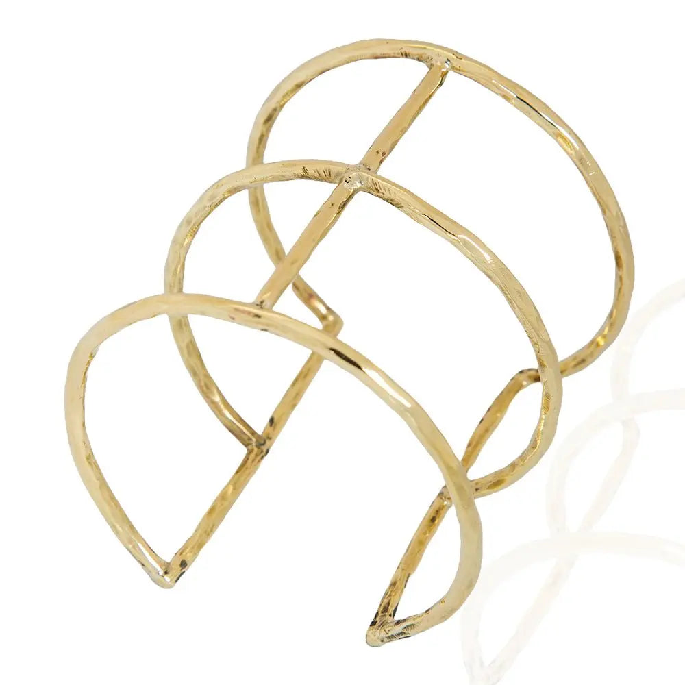 Jakizu Bracelet: Kenyan tribal brass jewelry, radiating resilience and cultural pride-upside view