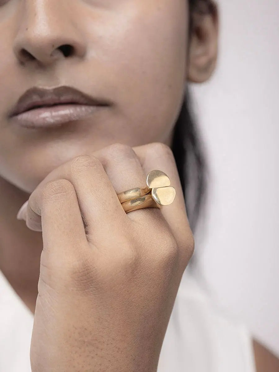 Zetu Brass Ring Adele Dejak