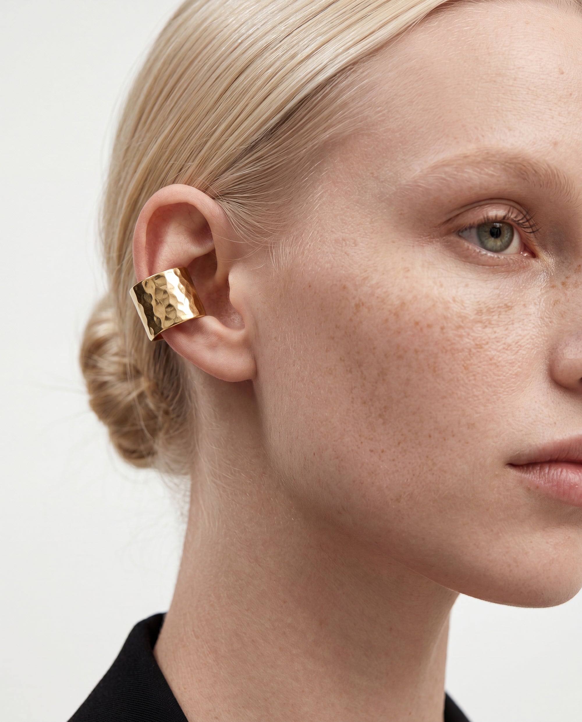 QEJAK EAR CLIP